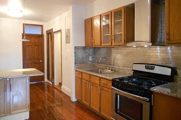 Rented by Corcoran | media 16