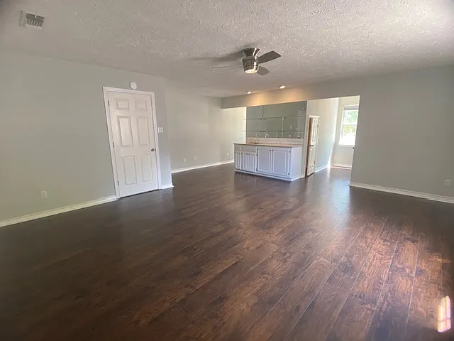 601 Brown Dr — Photo 24