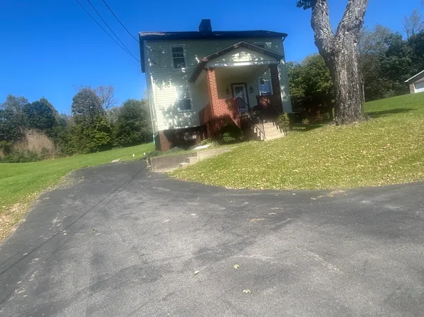 1607 Lovedale Rd, Elizabeth, PA 15037