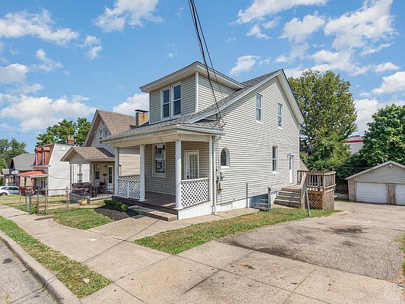 2nd image of 1216 Texas Ave