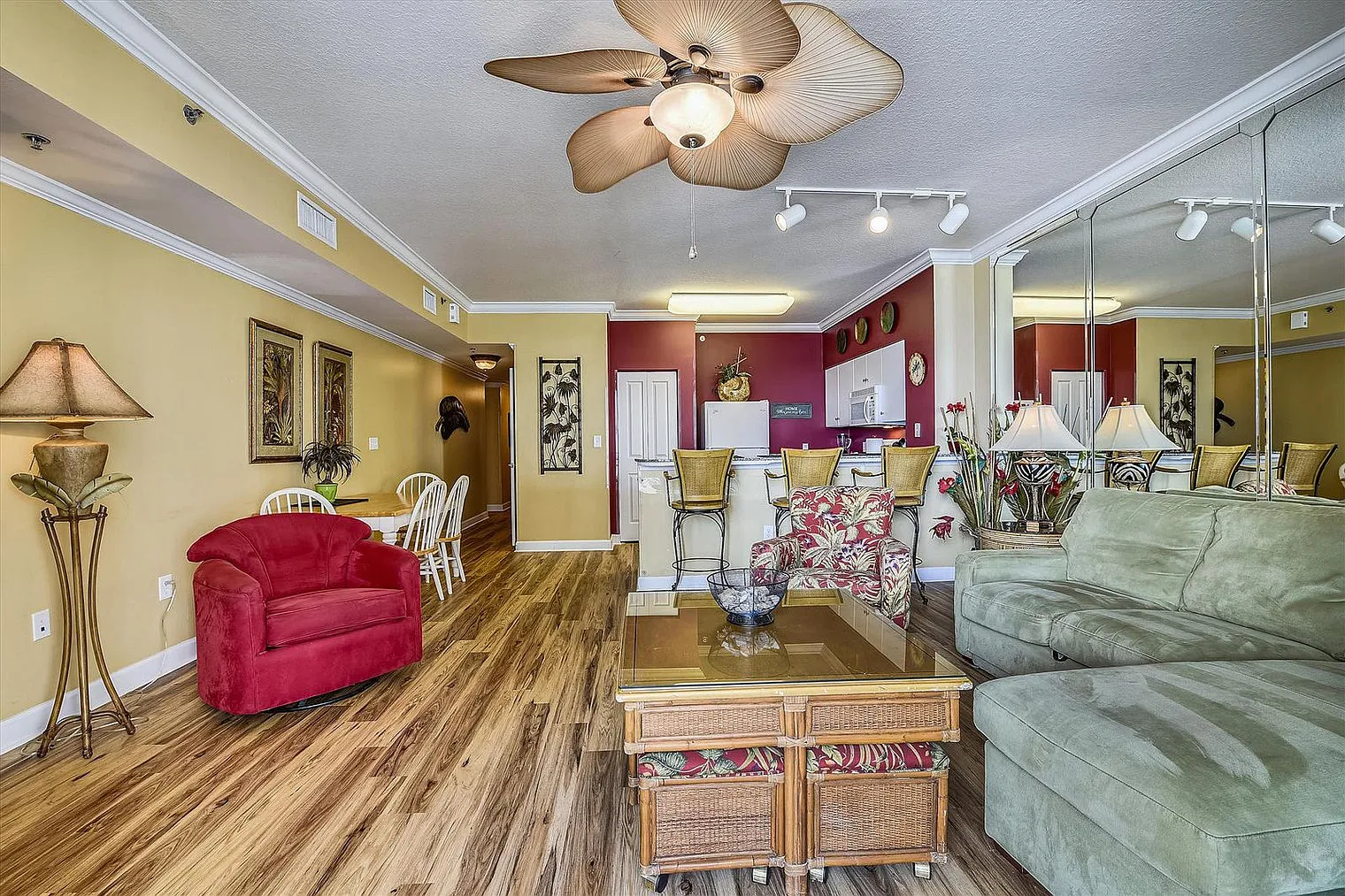 2 bed, 3.0 bath, 1248 sqft, $3,353 — Photo 3