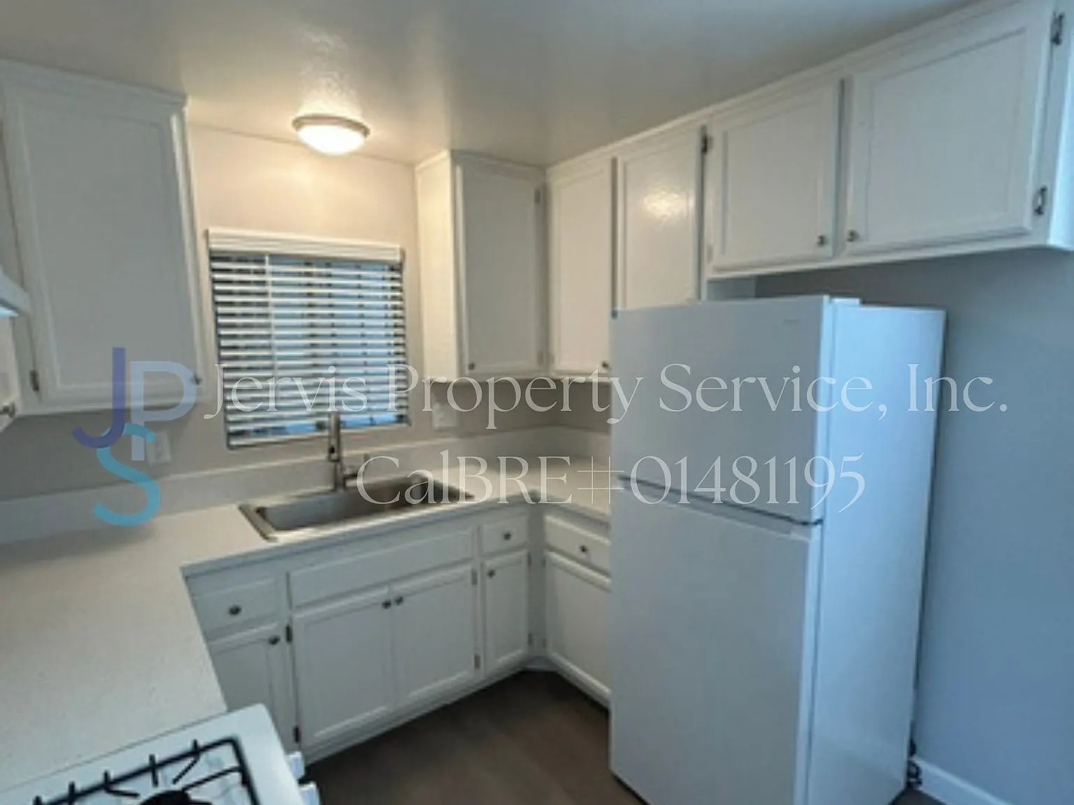 3 bed, $3,000 — Photo 4