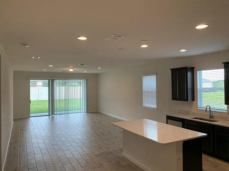 11532 Cedar Valley Dr — Photo 2