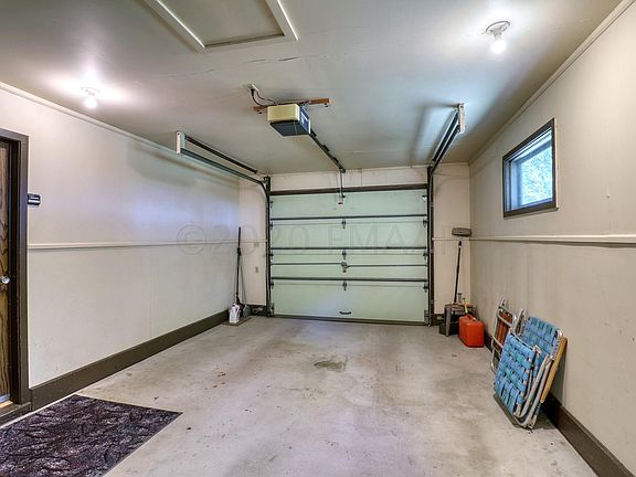5th image of 9508 10th St NW
