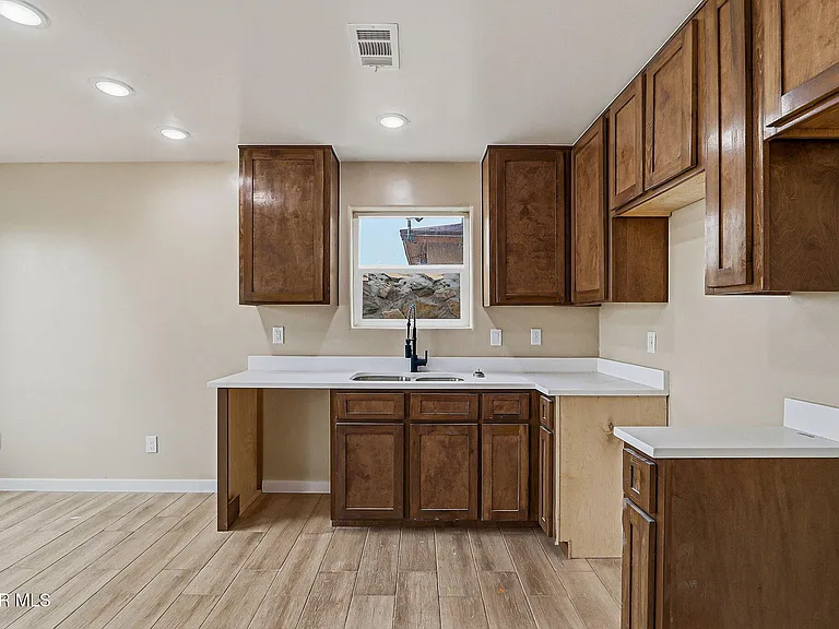 6002 1/2 Pam McCall Dr #1 — Photo 3