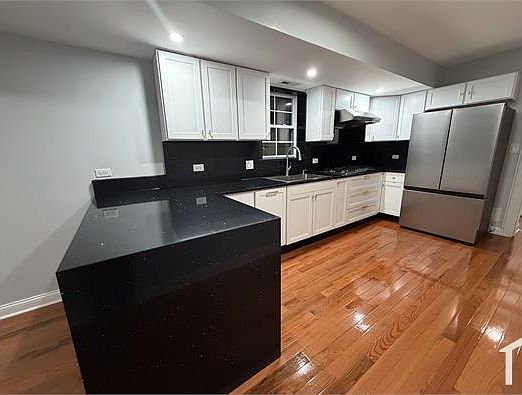 4th image of 6145 W 54th St #1