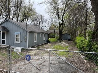 1631 W Stone St, Fayetteville, AR 72701