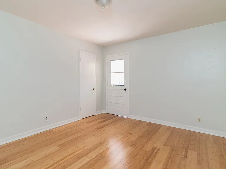 4711 Purdue Ave — Photo 26