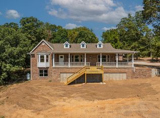 790 E 419th Rd, Bolivar, MO 65613