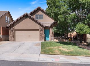 18 W 1060 N, Hurricane, UT 84737