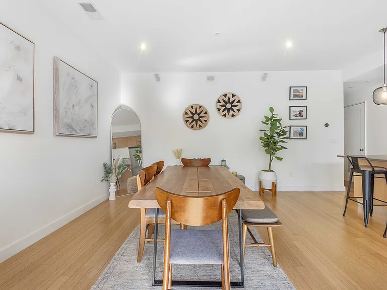210 Bolton St #6 — Photo 12