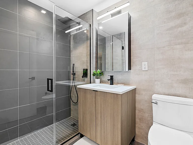 63 Pitt St #7B — Photo 6