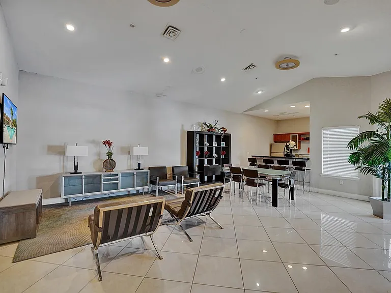 12650 Vista Isles Dr #918 — Photo 36