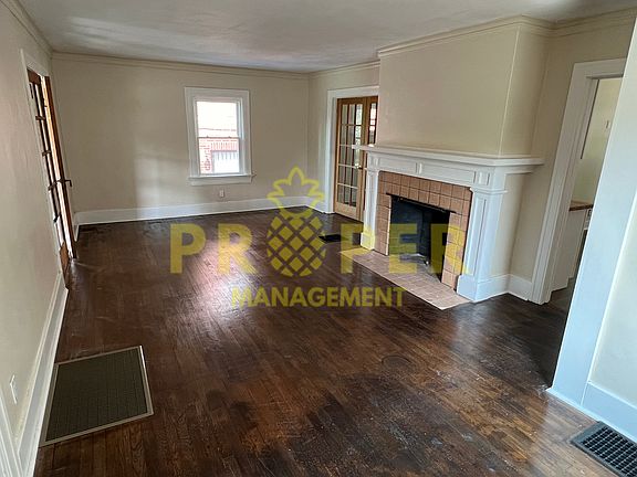 2nd image of 27 Vassar Dr
