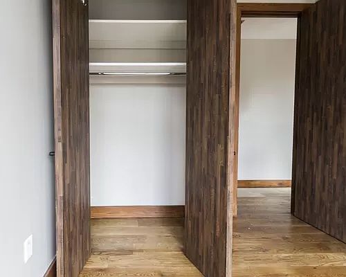 5th image of 865 Willoughby Ave #5H
