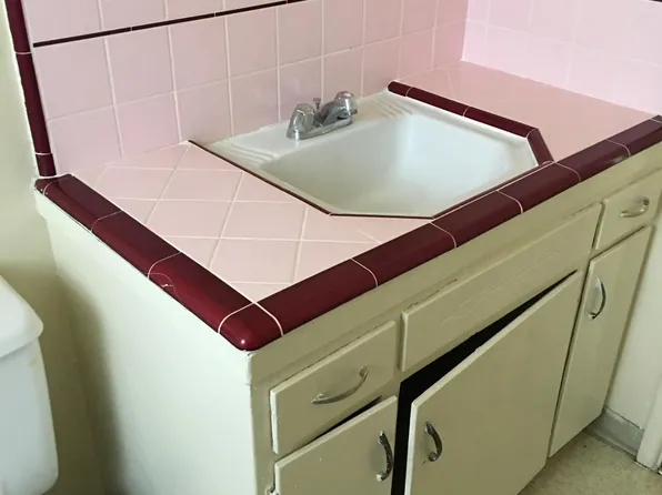 4342 E Sierra Madre Ave APT C, Fresno, CA 93726