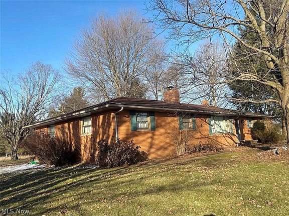 2nd image of 1179 Alliance Rd NW