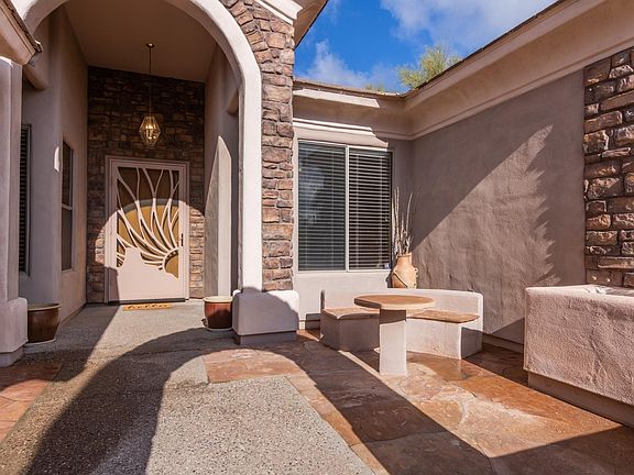 2nd image of 5410 E Calle De Las Estrellas