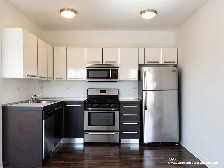 6101 N Clark St #4D — Photo 1