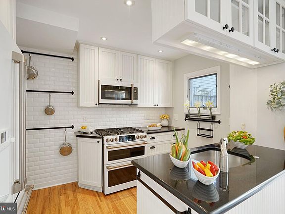 3rd image of 4787 21st Rd N