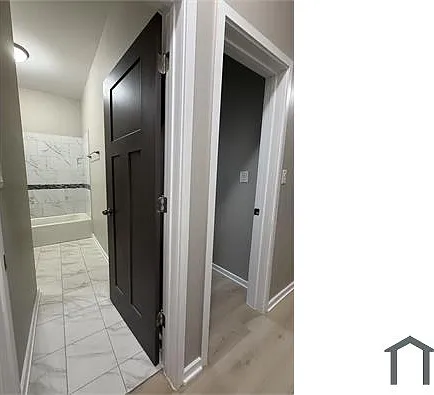 22 N Pulaski Rd #1R — Photo 16