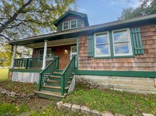 339 W Mill Rd, Long Valley, NJ 07853