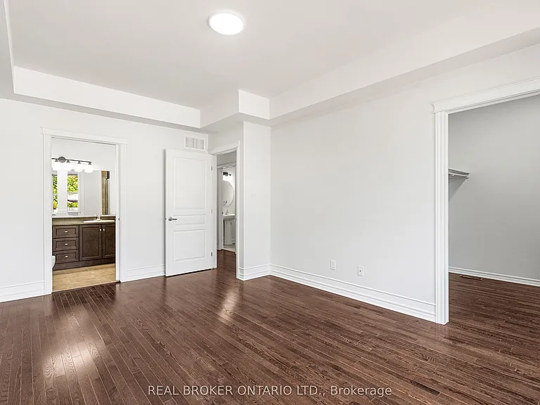 43 Claridge Dr — Photo 15