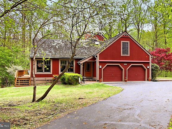 4th image of 7601 Tiffany Ct