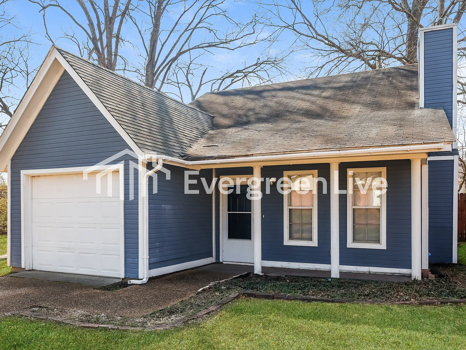 3 bed, 2.0 bath, 1300 sqft, $1,495 — Photo 2