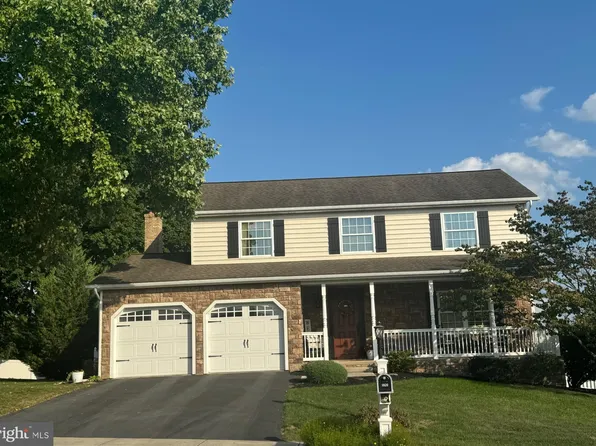 5920 Palmer Dr, Harrisburg, PA 17112