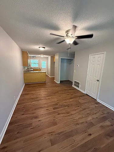 712 Langley Dr #1 Photo 1