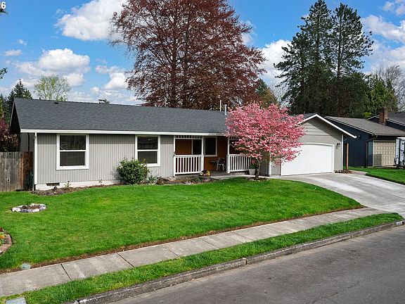 2nd image of 1452 NE Centurion Dr