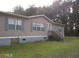 185 Pearlie Mikell Rd, Ellabell, GA 31308