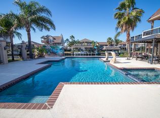 1149 Sailfish St, Bayou Vista, TX 77563
