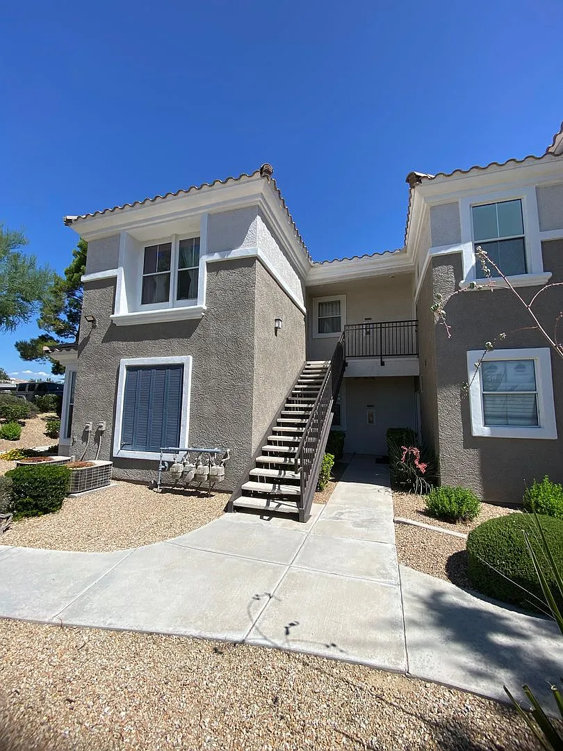 Americana Property Mgmt - 3 Beds Condo In Gated Community In Henderson — Photo 3