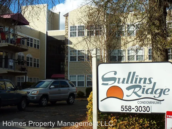2749 Sullins St #B109, Knoxville, TN 37919