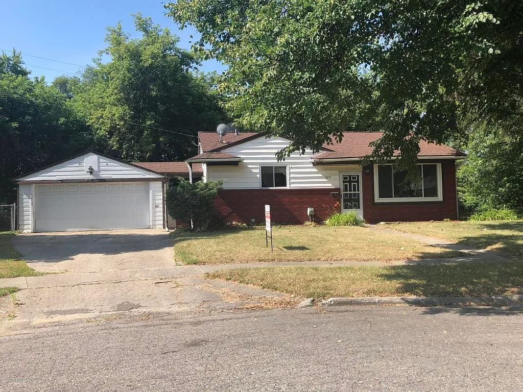 3815 Ronald St photo 1