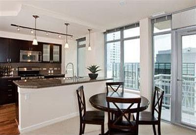 5th image of 819 Virginia St 2407 #2407