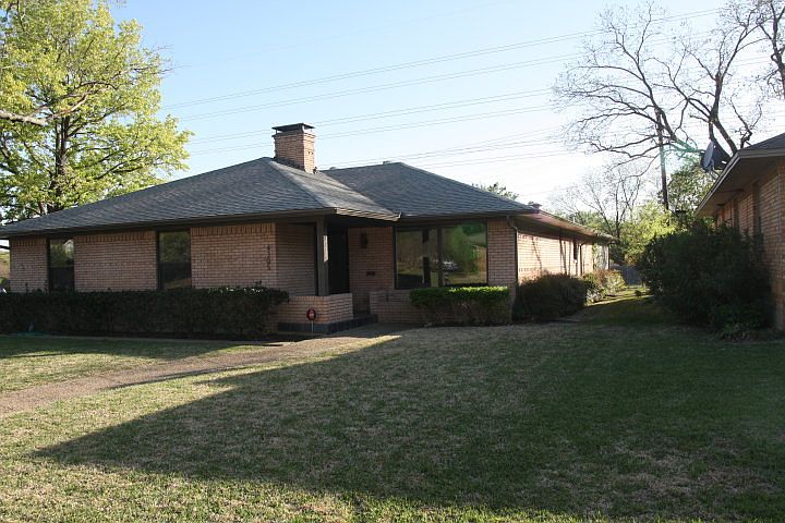 1st image of 4305 Ashford Dr