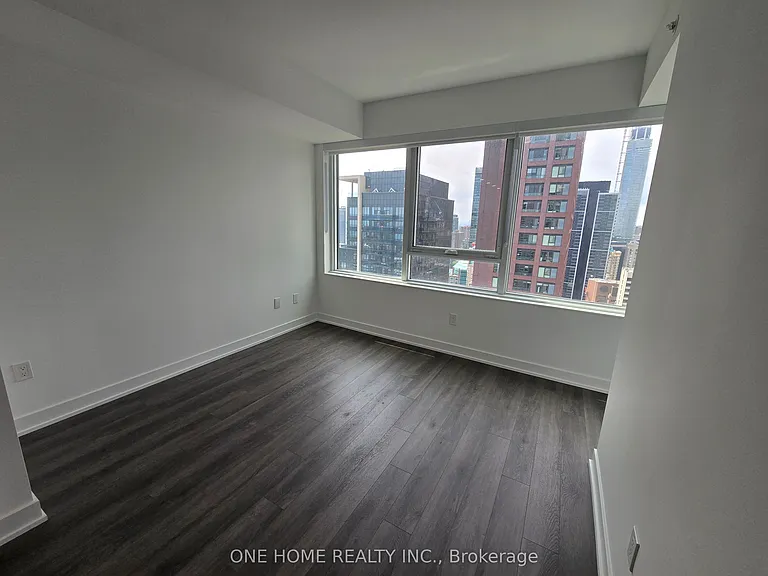 609 Sherbourne St #3403 — Photo 9