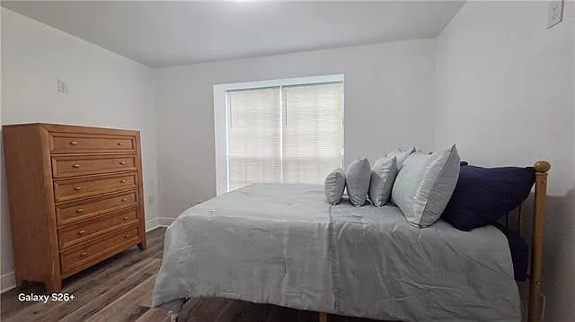 4417 Duplessis St — Photo 12