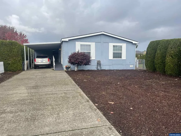 3320 Snow Peak Pl, Lebanon, OR 97355