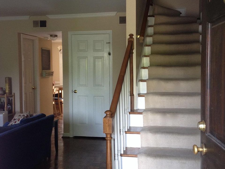 1st image of 2633 Blakemore Ave
