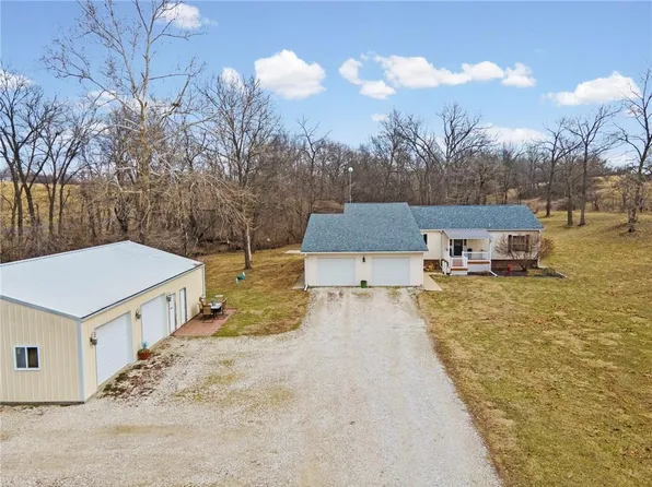 F 27651st Hwy, Brunswick, MO 65236