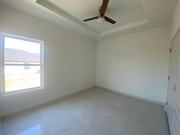 5th image of 1431 Los Estribos Dr