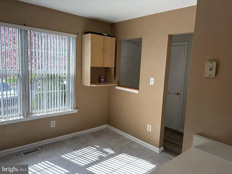 3361 Cheverly Ct — Photo 10