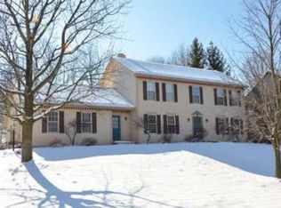 1023 Yeardley Ln, Mishawaka, IN 46544