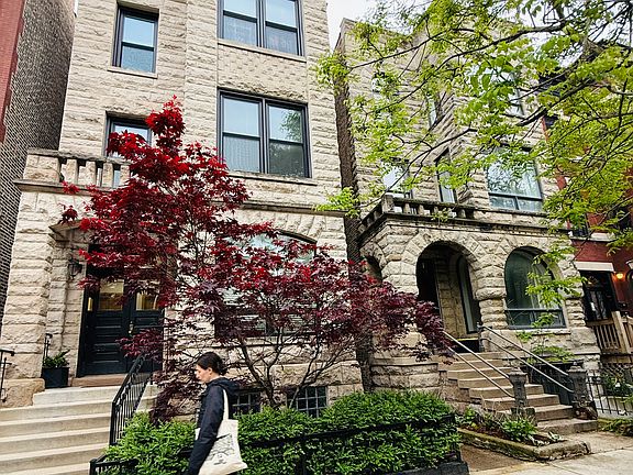 2133 N. Sheffield Ave.