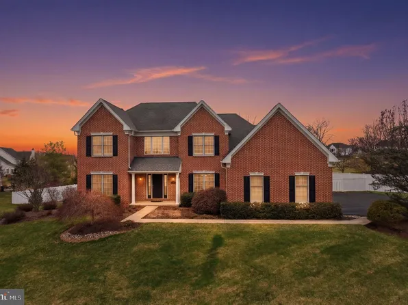 29 Paige Trl, Perkasie, PA 18944