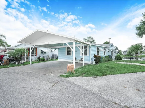 17 Red Quill Cir, Lake Wales, FL 33898